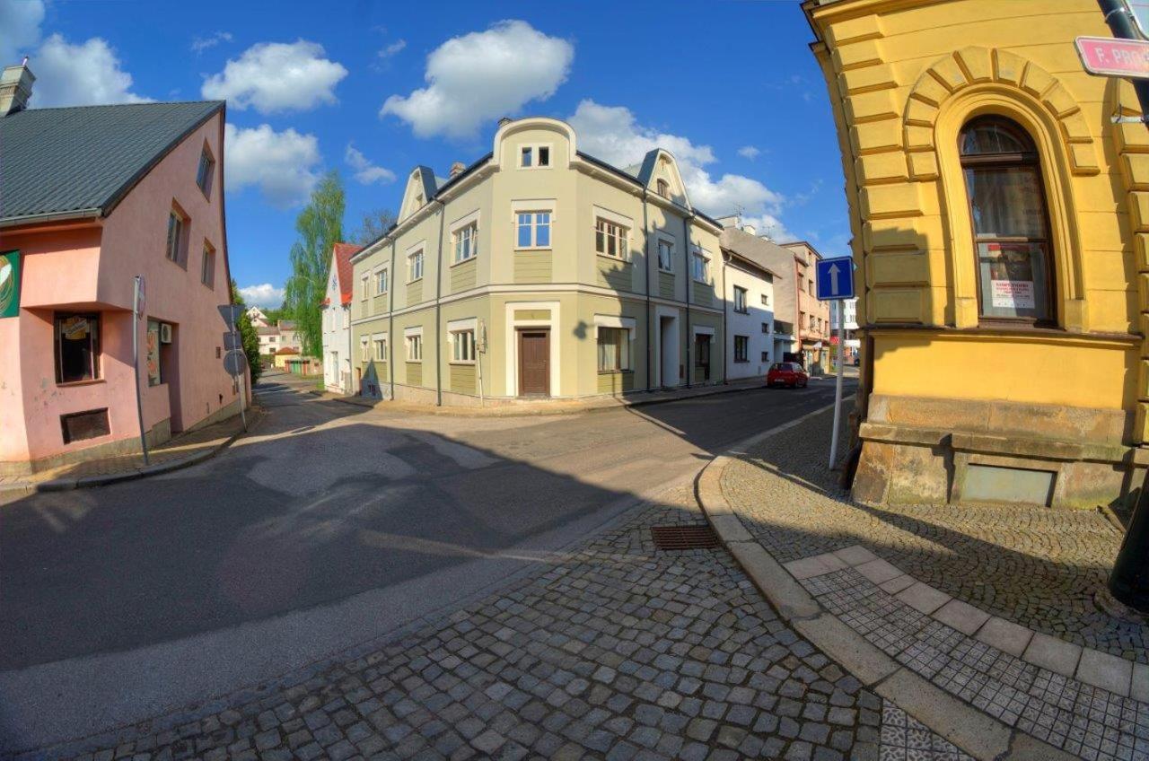 Penzion Novopacke Sklepy Nová Paka エクステリア 写真